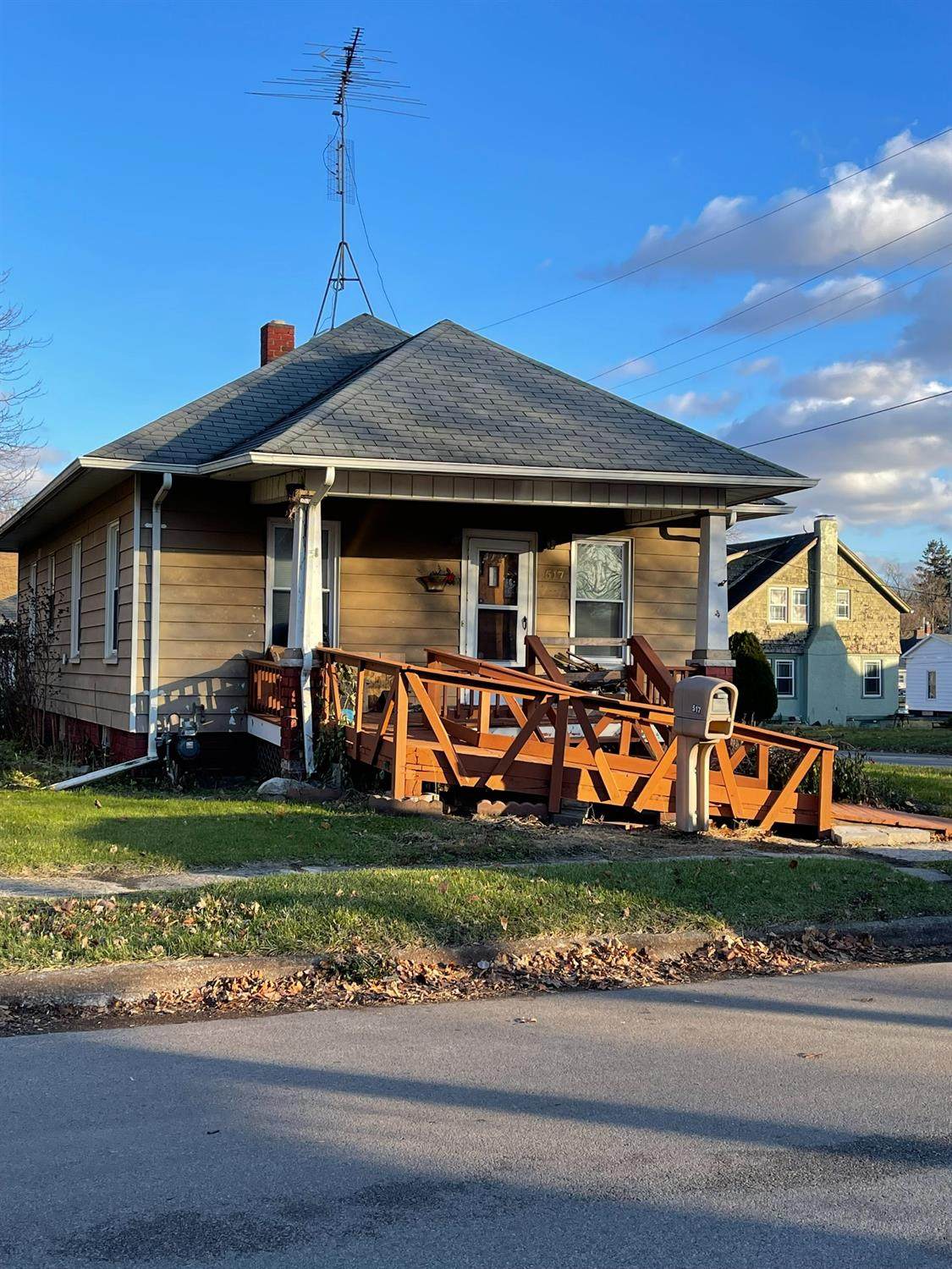 517 Rumely Street - Photo 1