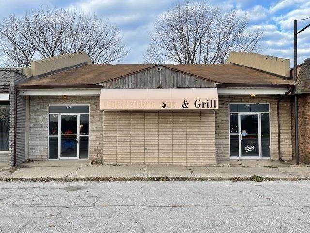 2528 Portage Mall - Photo 1
