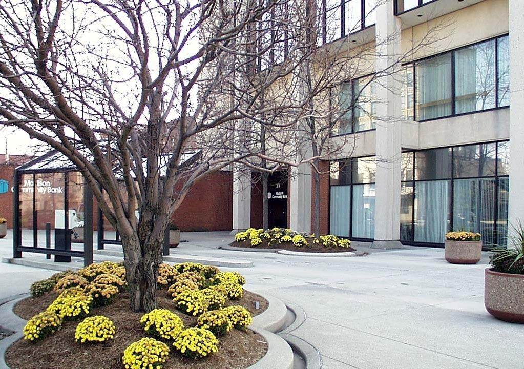 33 10th Street - Photo 1