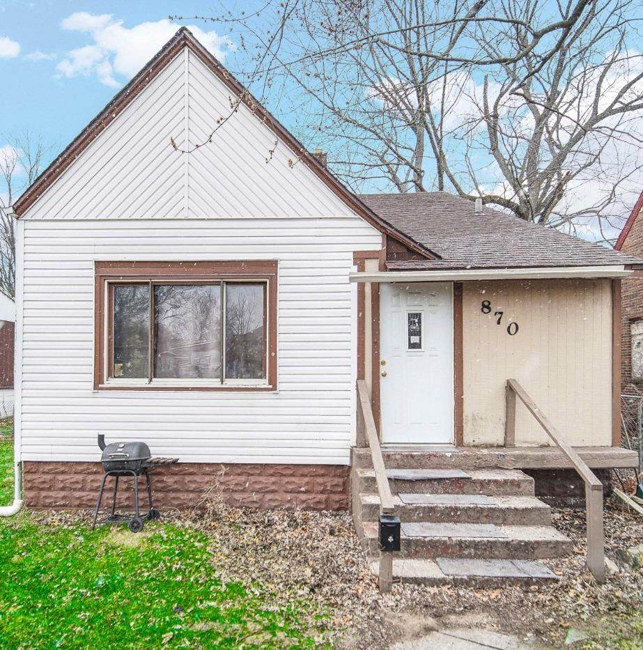 870 Floyd Street - Photo 1