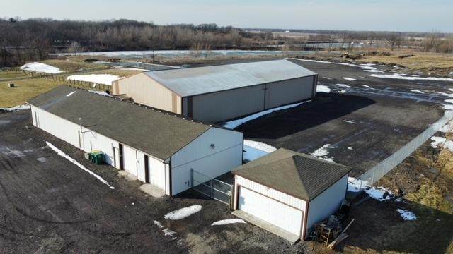 4220 73rd Avenue - Photo 1