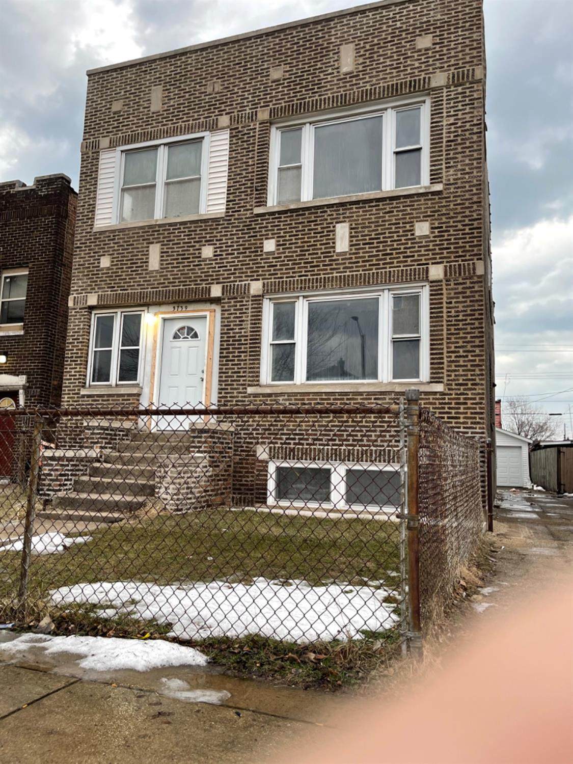3739 Drummond Street - Photo 1