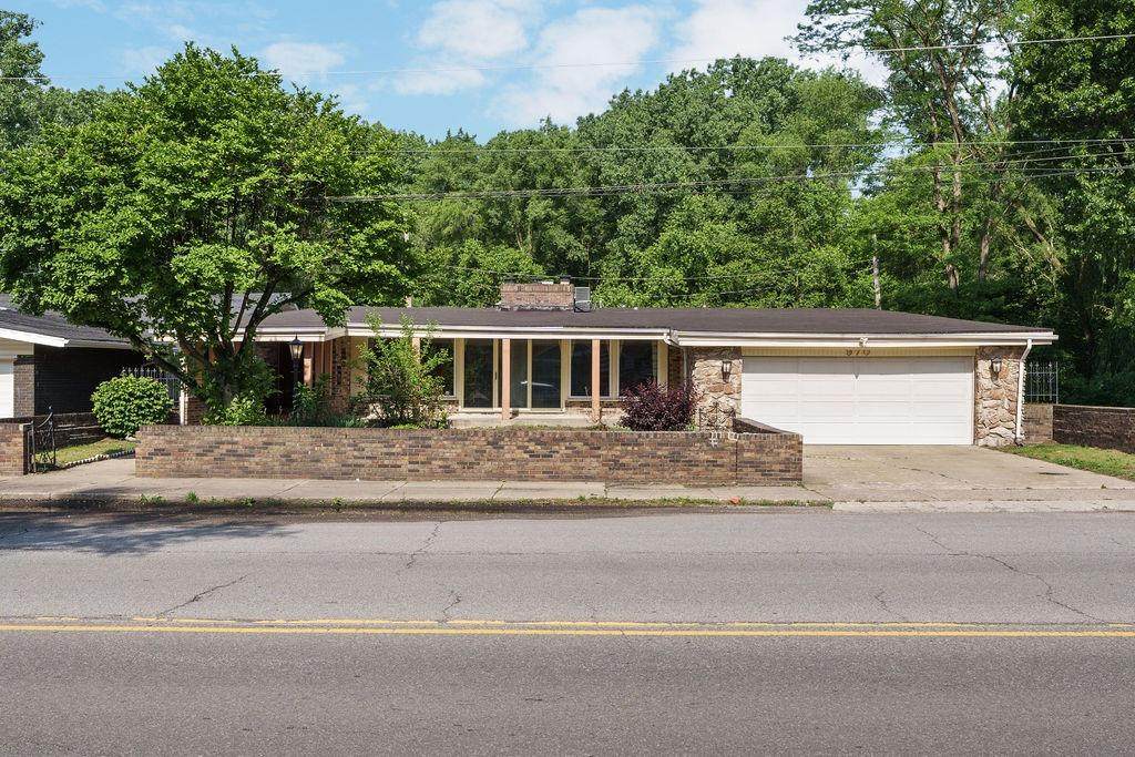 970 Clark Road - Photo 1