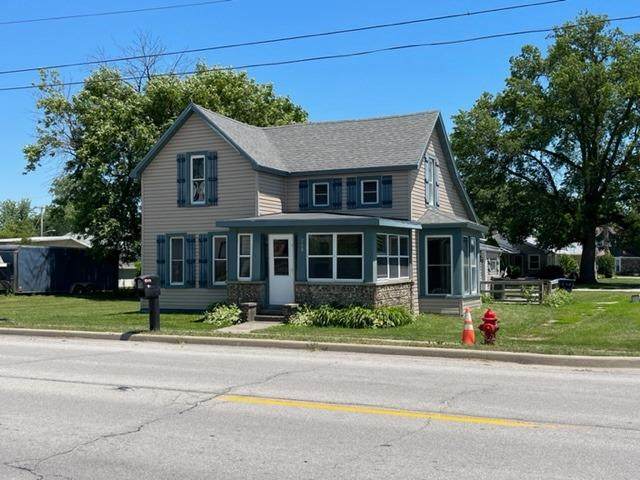209 Range Street - Photo 1