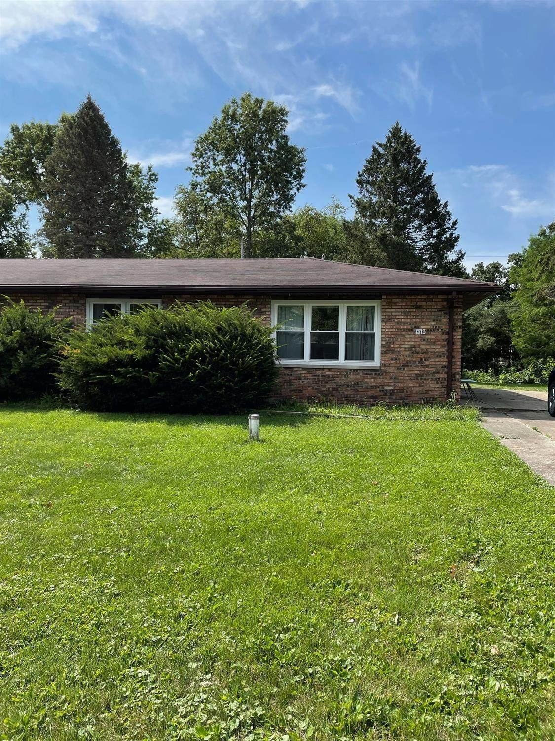 1311 Berg Street - Photo 1