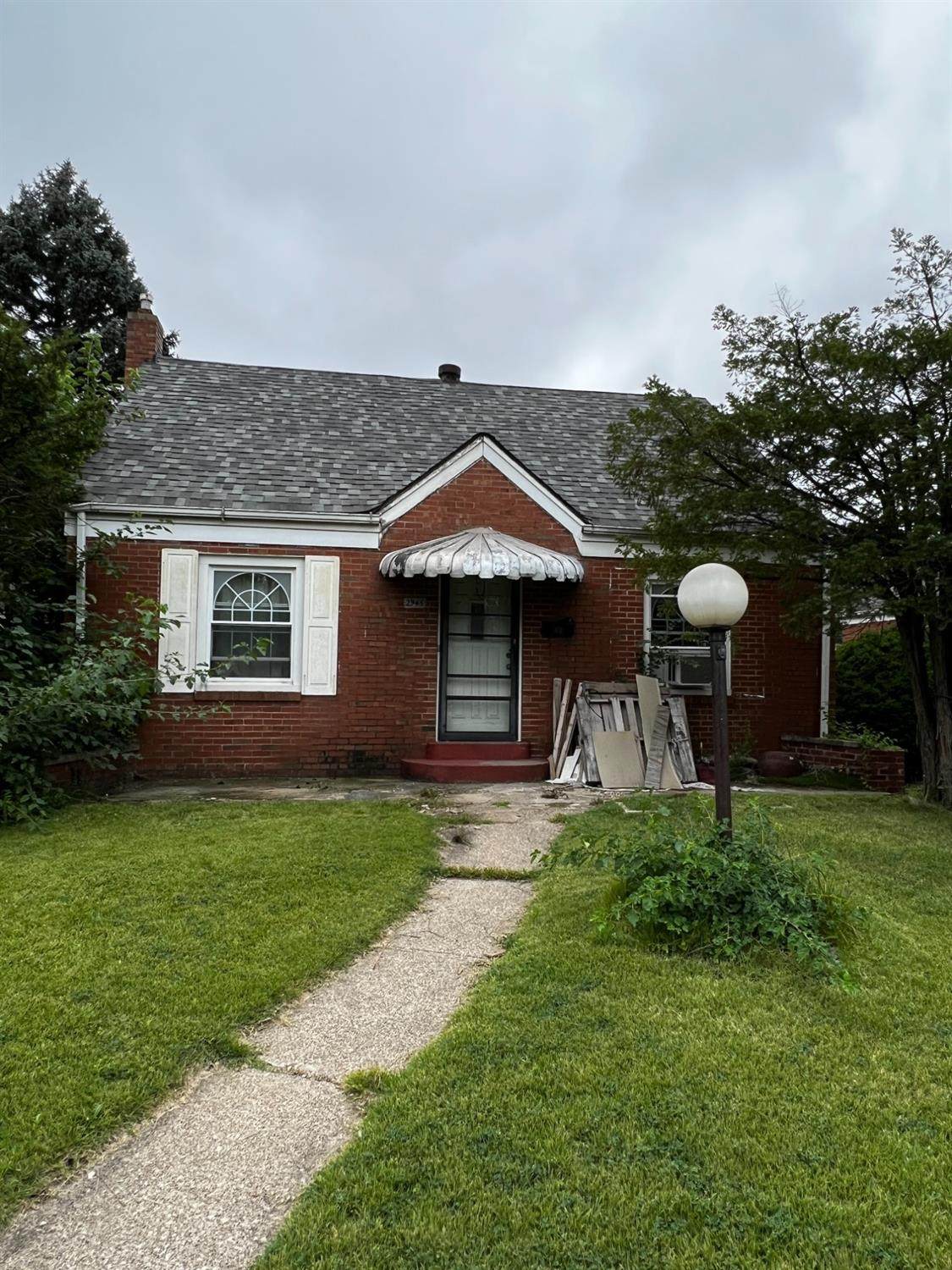 2945 Wabash - Photo 1