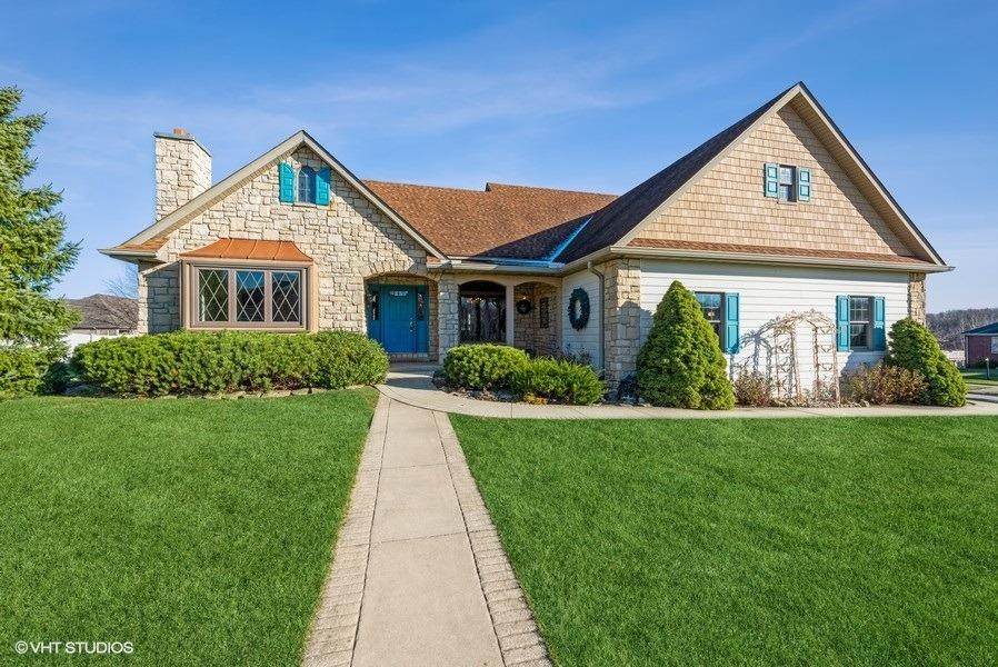 2554 Honelee Court - Photo 1
