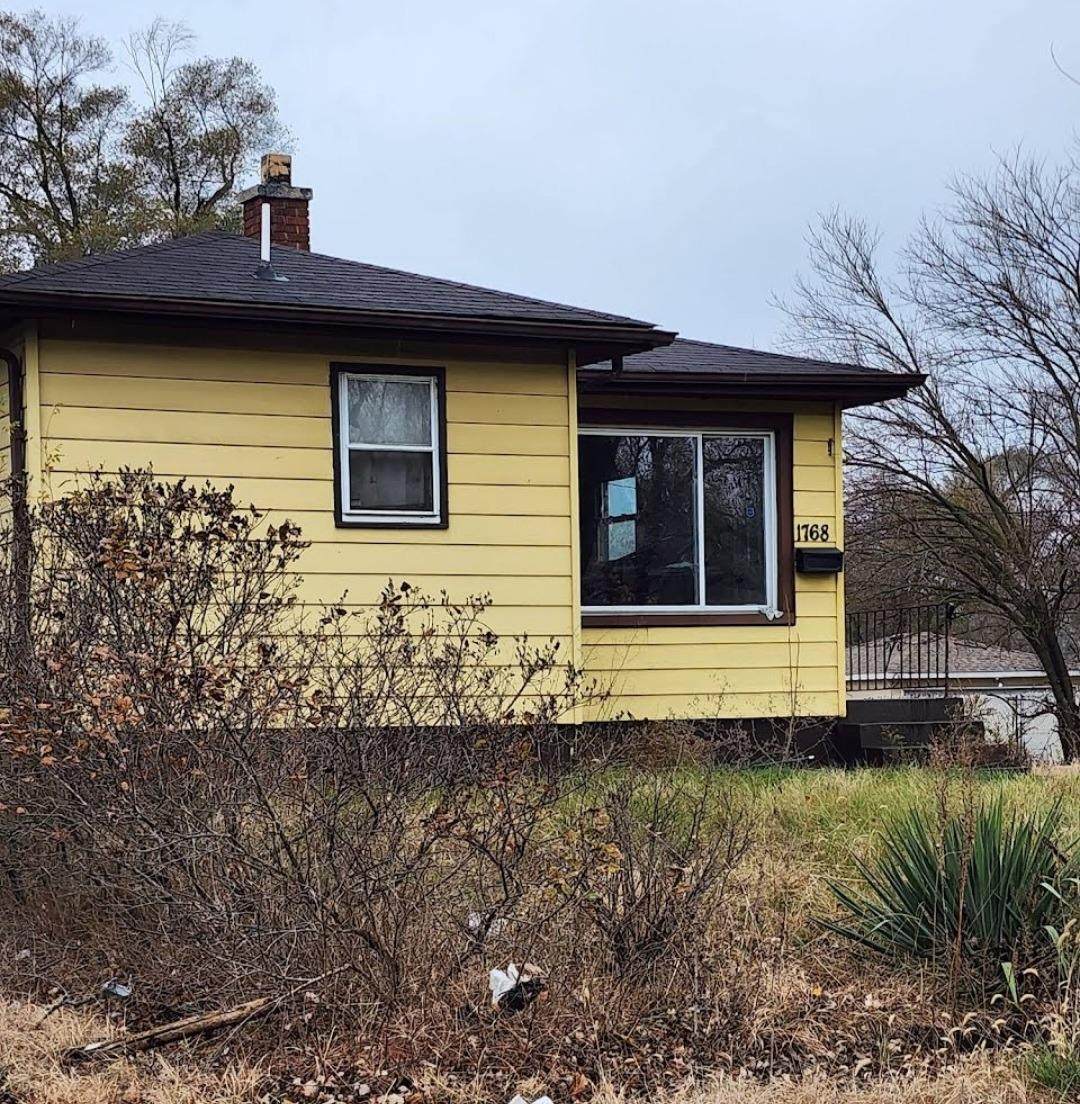 1768 Van Buren Street - Photo 1