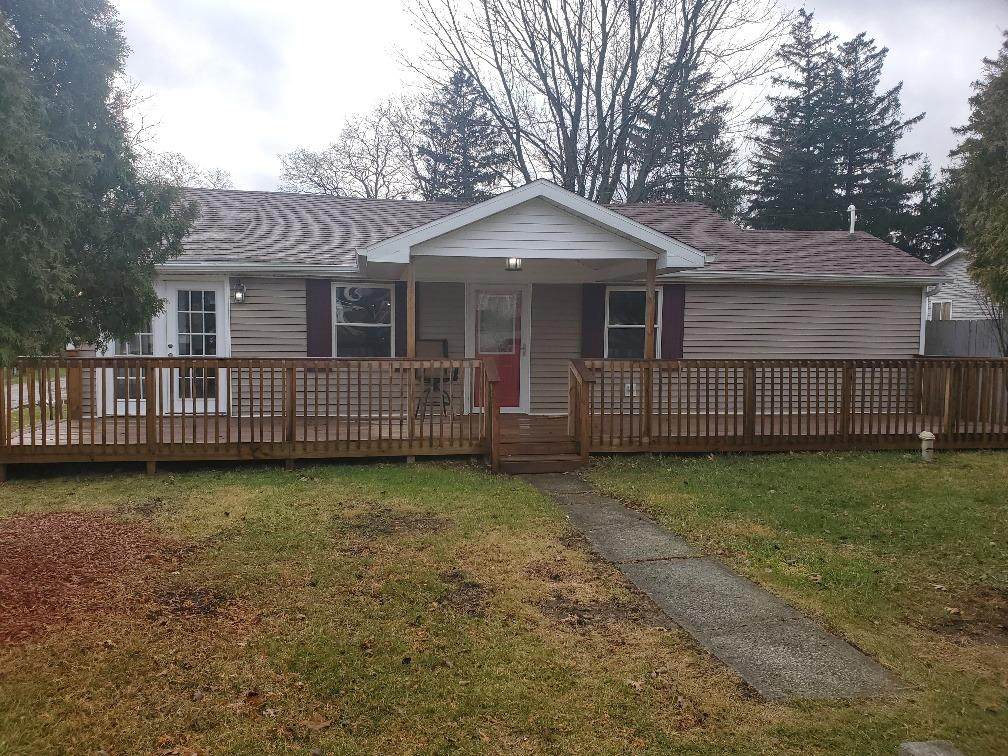 30 Fish Lake Street - Photo 1