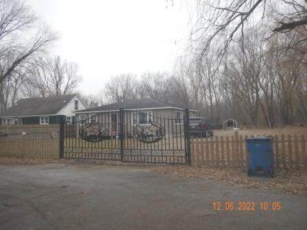 2306 Sherman Street - Photo 1