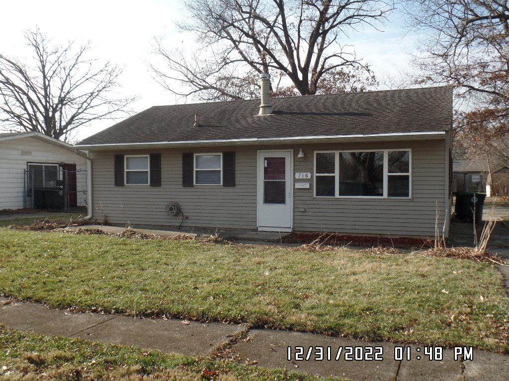 716 Washington Street - Photo 1