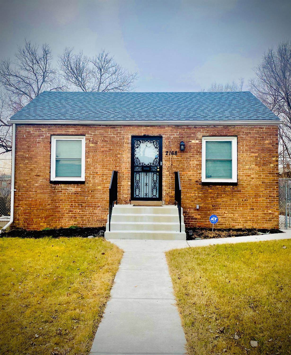 2168 Kentucky Street - Photo 1