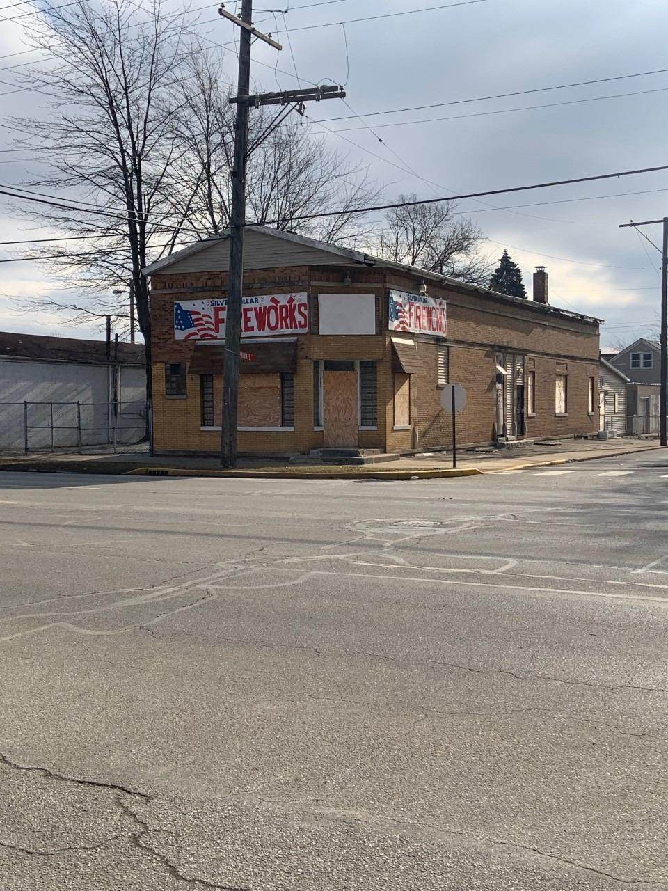 401 Chicago Avenue - Photo 1