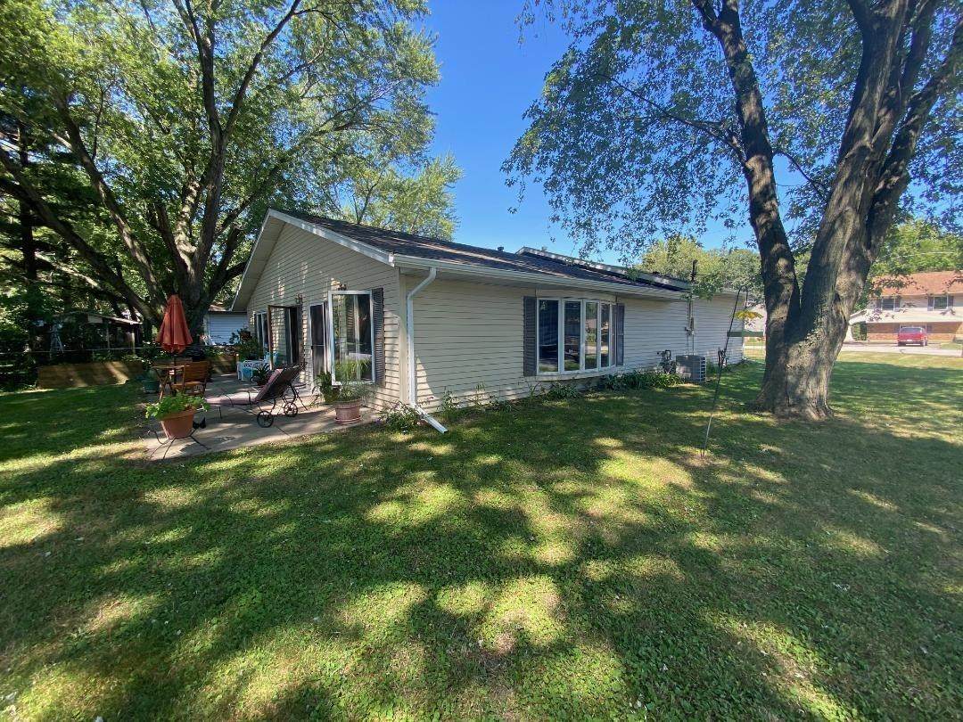 2201 Porter Avenue - Photo 1