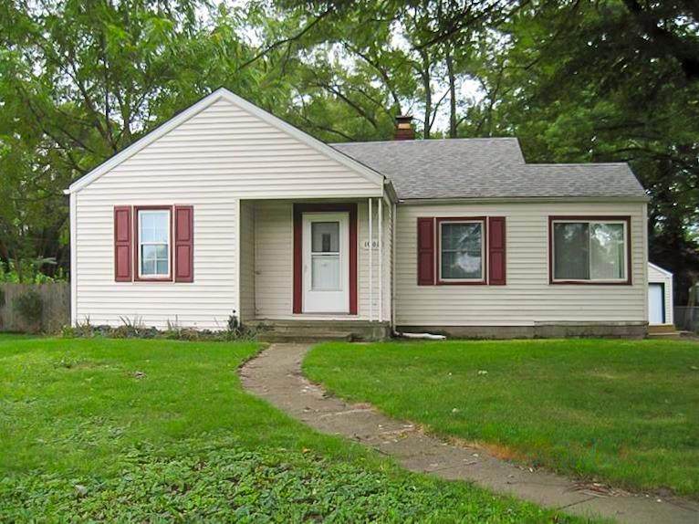 1001 61st Avenue - Photo 1