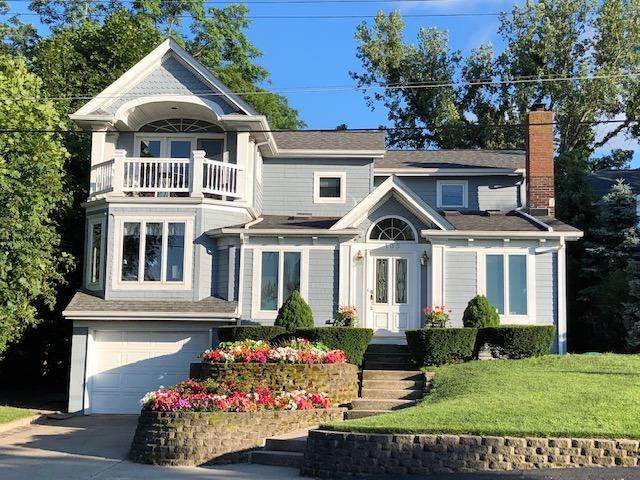 135 Shore Drive - Photo 1