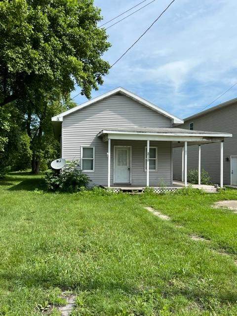 210 Union Street - Photo 1