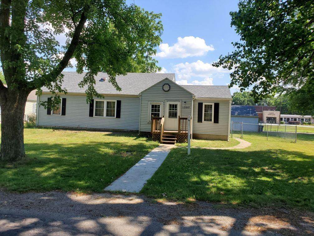 1307 Hickey Street - Photo 1