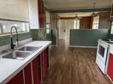 511 Riverside Drive - Photo 6