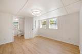 24 Sangster Road - Photo 8