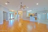 932 Carriage Lane - Photo 11