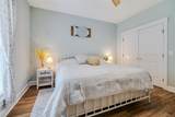 1037 Lake Side Drive - Photo 29
