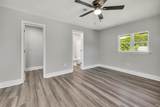 3207 Rosewood Avenue - Photo 16