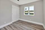3207 Rosewood Avenue - Photo 27