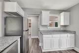 3207 Rosewood Avenue - Photo 8