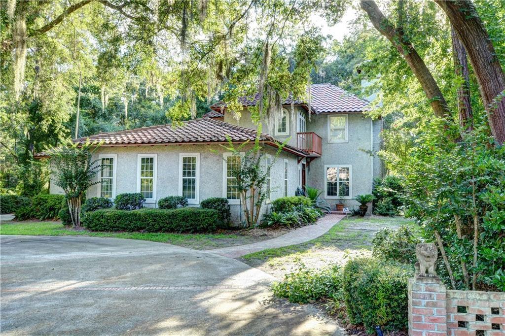 111 Governors Circle - Photo 1