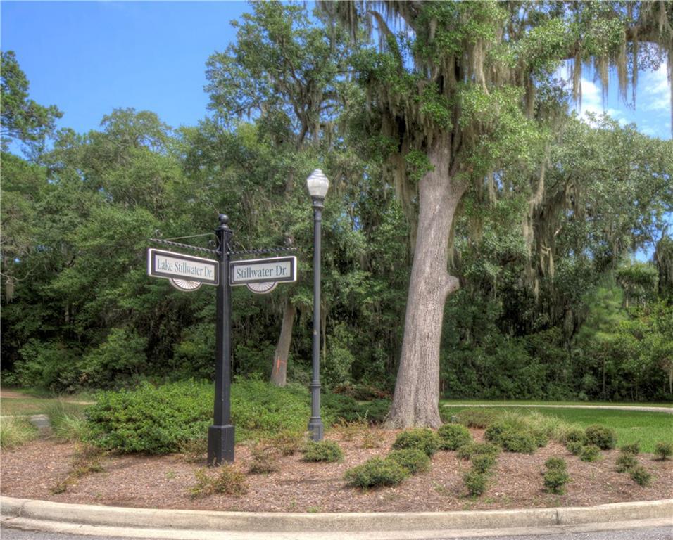 4 Stillwater Drive - Photo 1