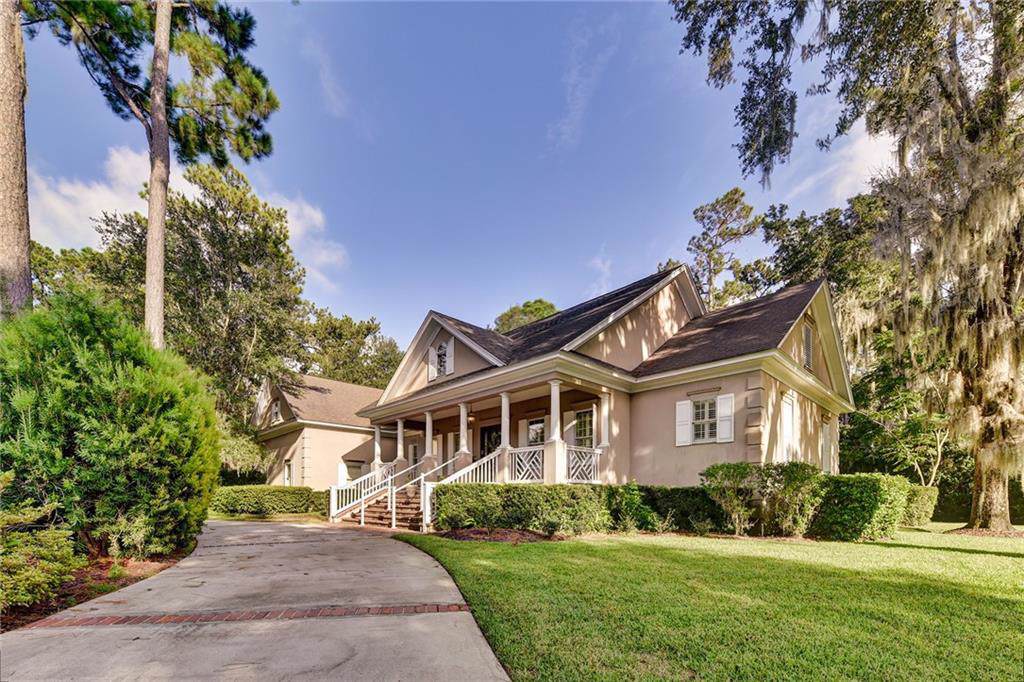 940 Champney - Photo 1