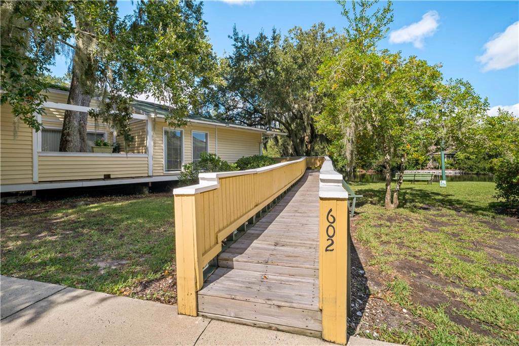 602 Executive Golf Villas - Photo 1