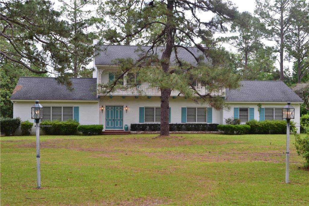 1618 Windsor Drive - Photo 1