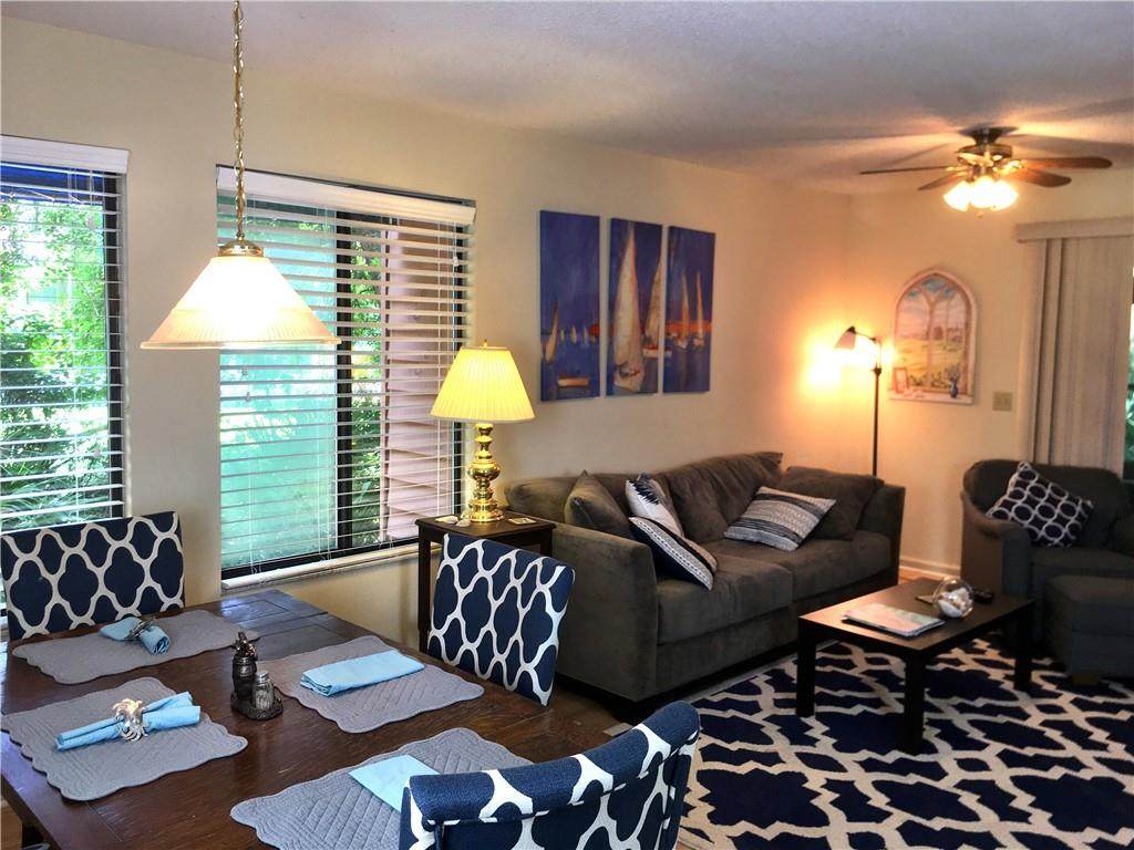 920 Wimbledon Drive - Photo 1