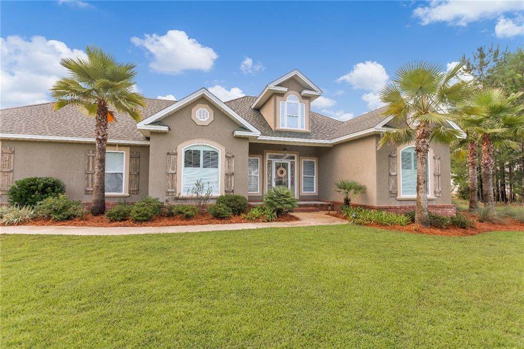 381 Belmont Circle - Photo 1