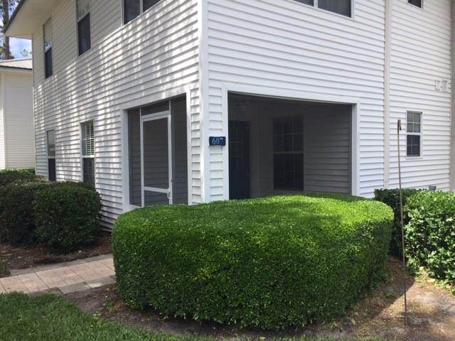 607 Island Square Drive - Photo 1