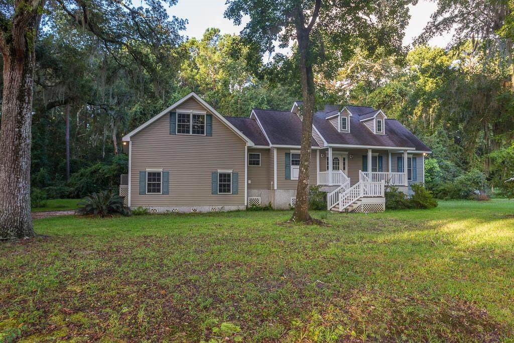 122 Sherwood Forest Circle - Photo 1