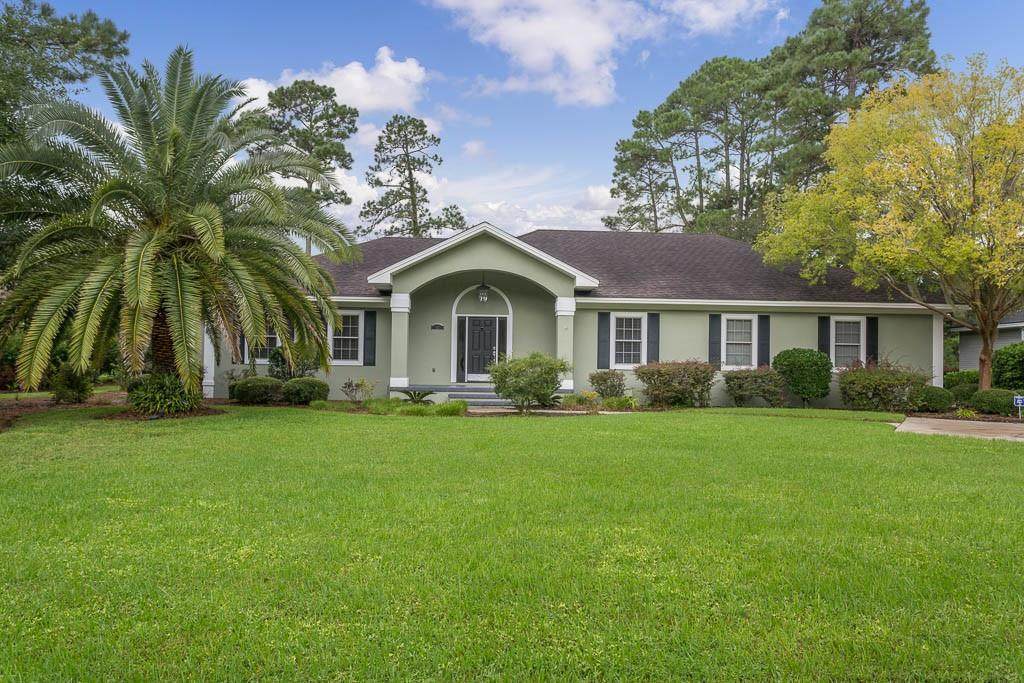 141 Harbor Pointe Drive - Photo 1