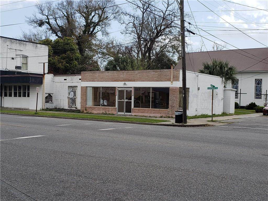 1400 Gloucester Street - Photo 1