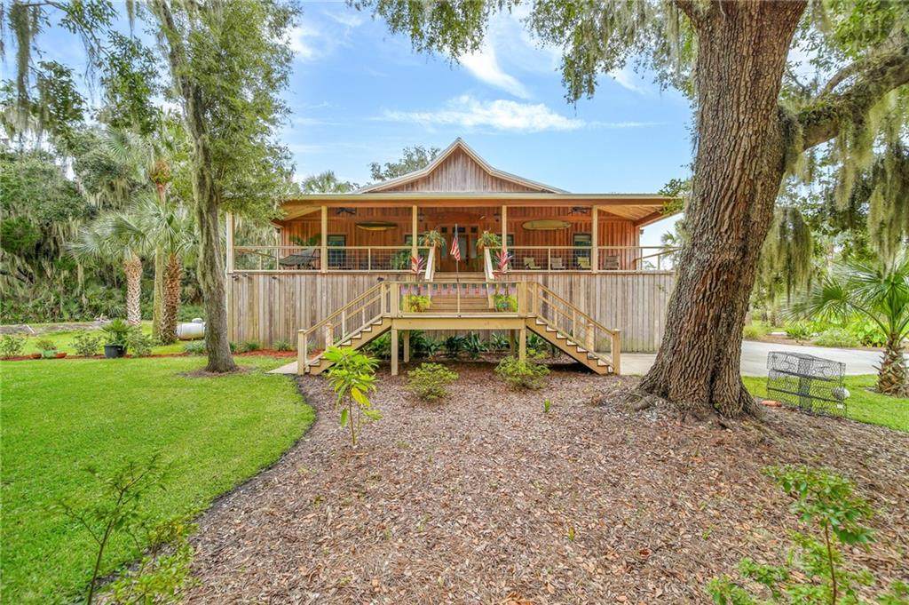 2393 Seabreeze Drive - Photo 1