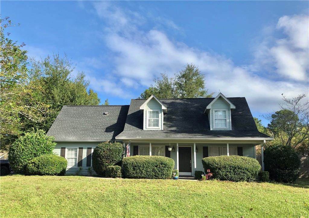 600 Gator Lane - Photo 1