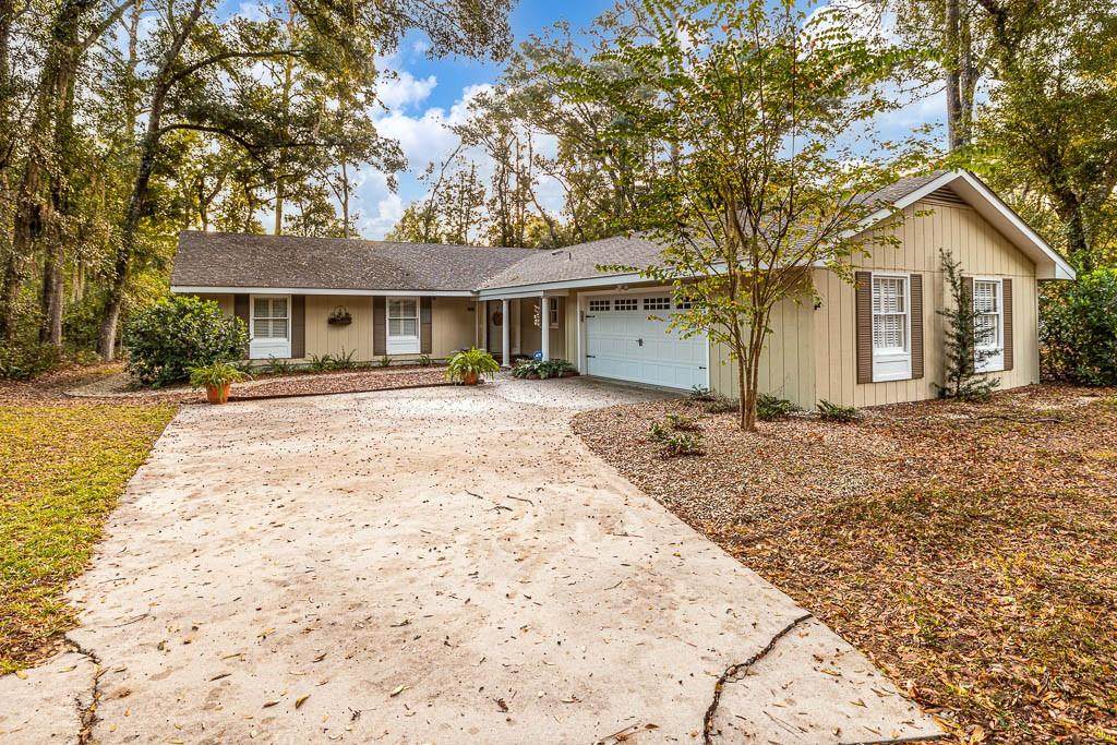 125 Dunbarton Drive - Photo 1