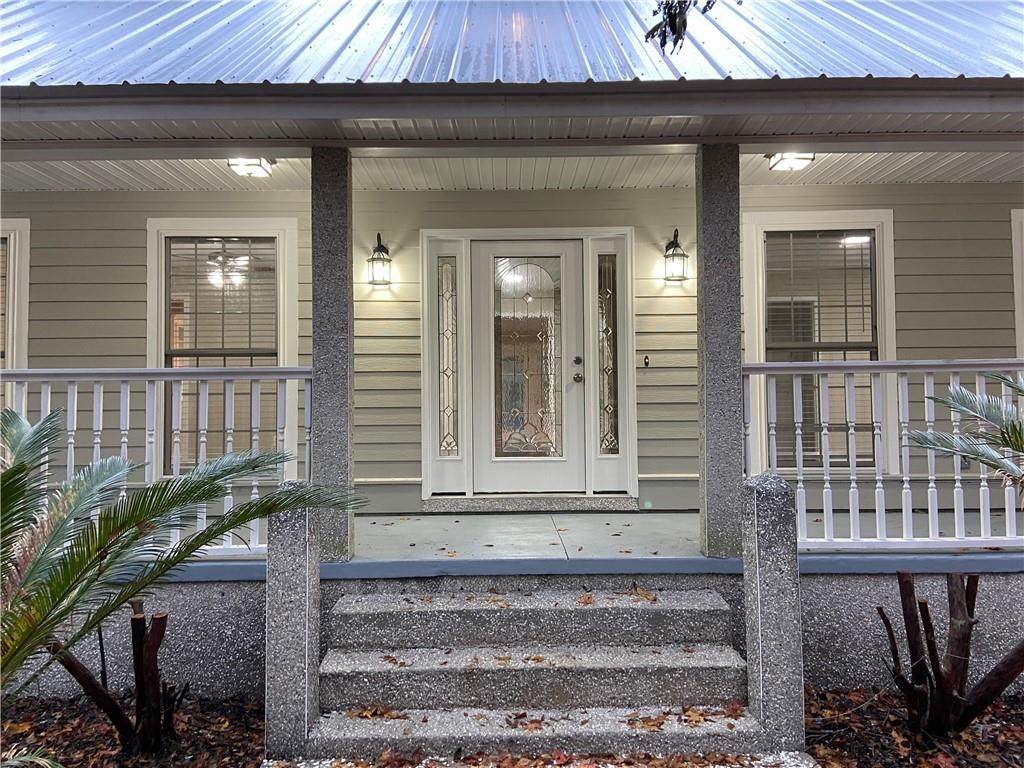 1269 Winterberry Court - Photo 1