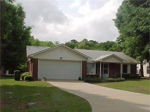 229 Glen Meadows Circle - Photo 1