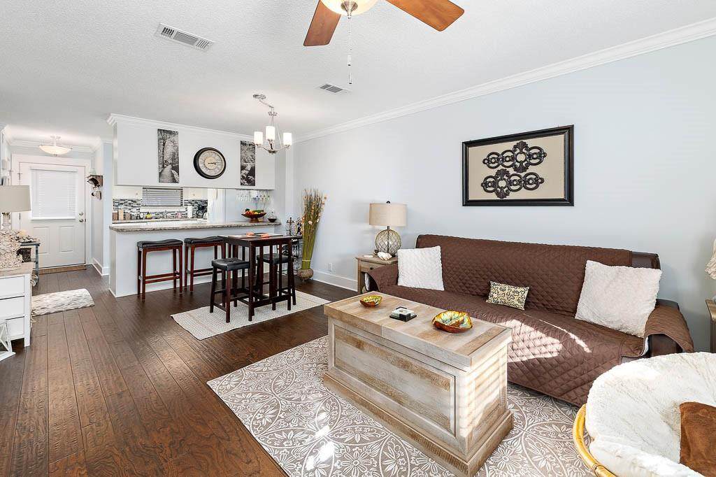 104 Courtyard Villas Lane - Photo 1
