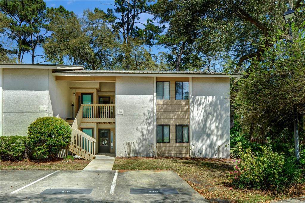 220 Walmar Grove - Photo 1