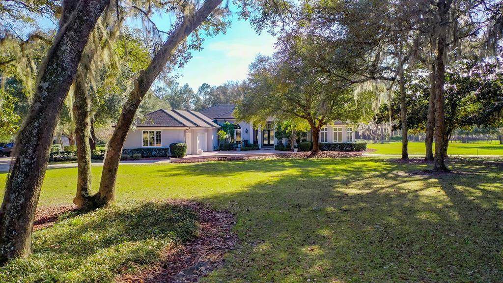 1405 River Oaks Drive - Photo 1