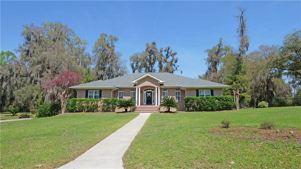 1121 River Drive - Photo 1