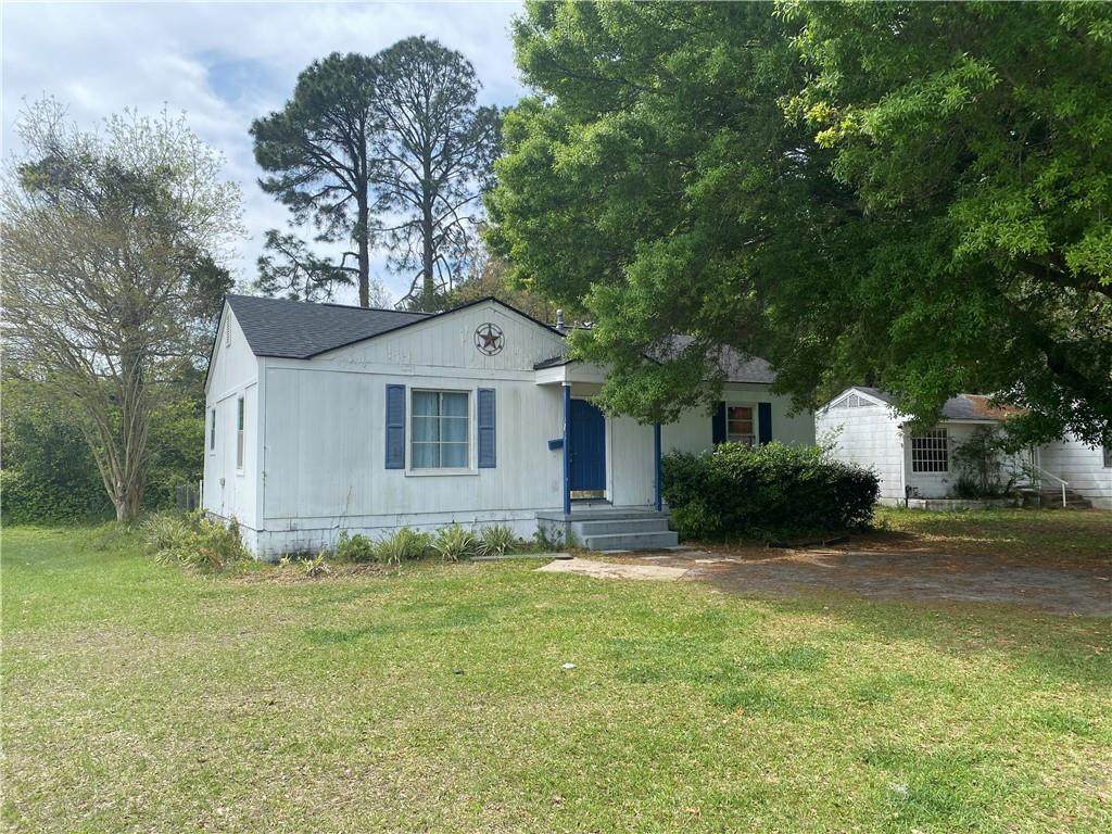 3301 Kemble Avenue - Photo 1